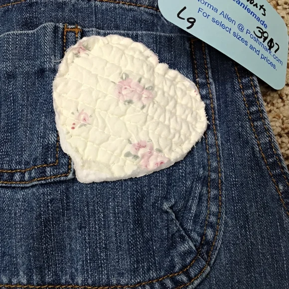 3917 Size Large Up Cycled Denim Overall Shorts with Green Appliqué - Picture 4 of 7